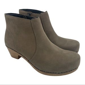 Dansko Maria Nubuck Leather Heeled 